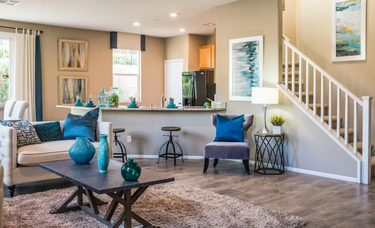 a beautiful cozy living room