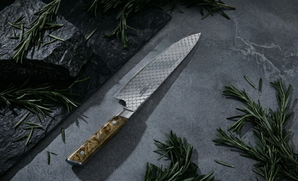 Kyoku knife