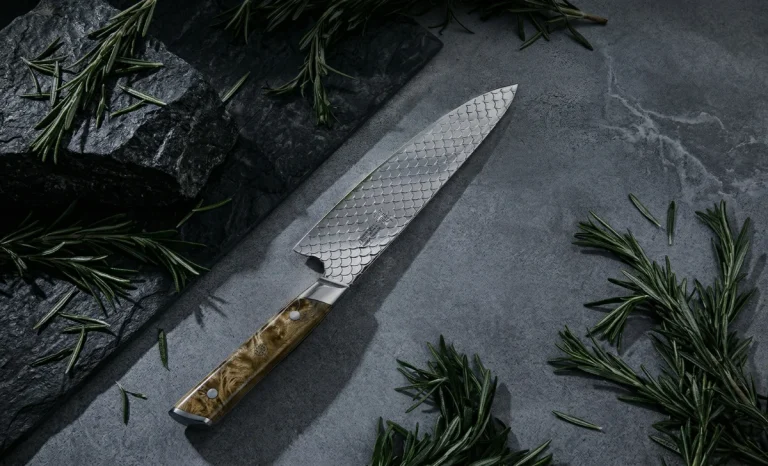 Kyoku knife