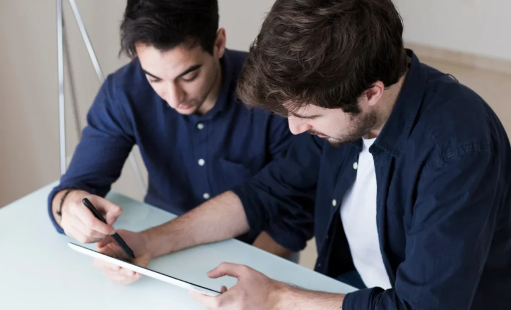 two employees planning at office